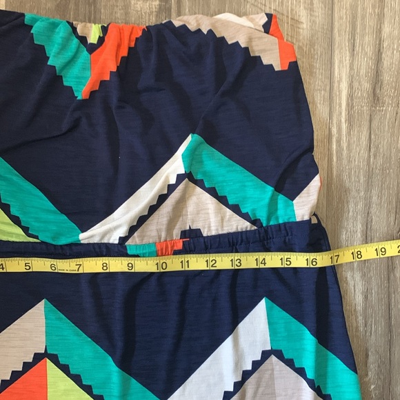Trixxi Chevron Patterned Sleeve-less Maxi-Dress Sz S Beautiful Colorful Pattern - Picture 7 of 9